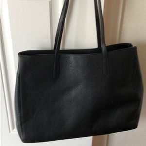 Large tote